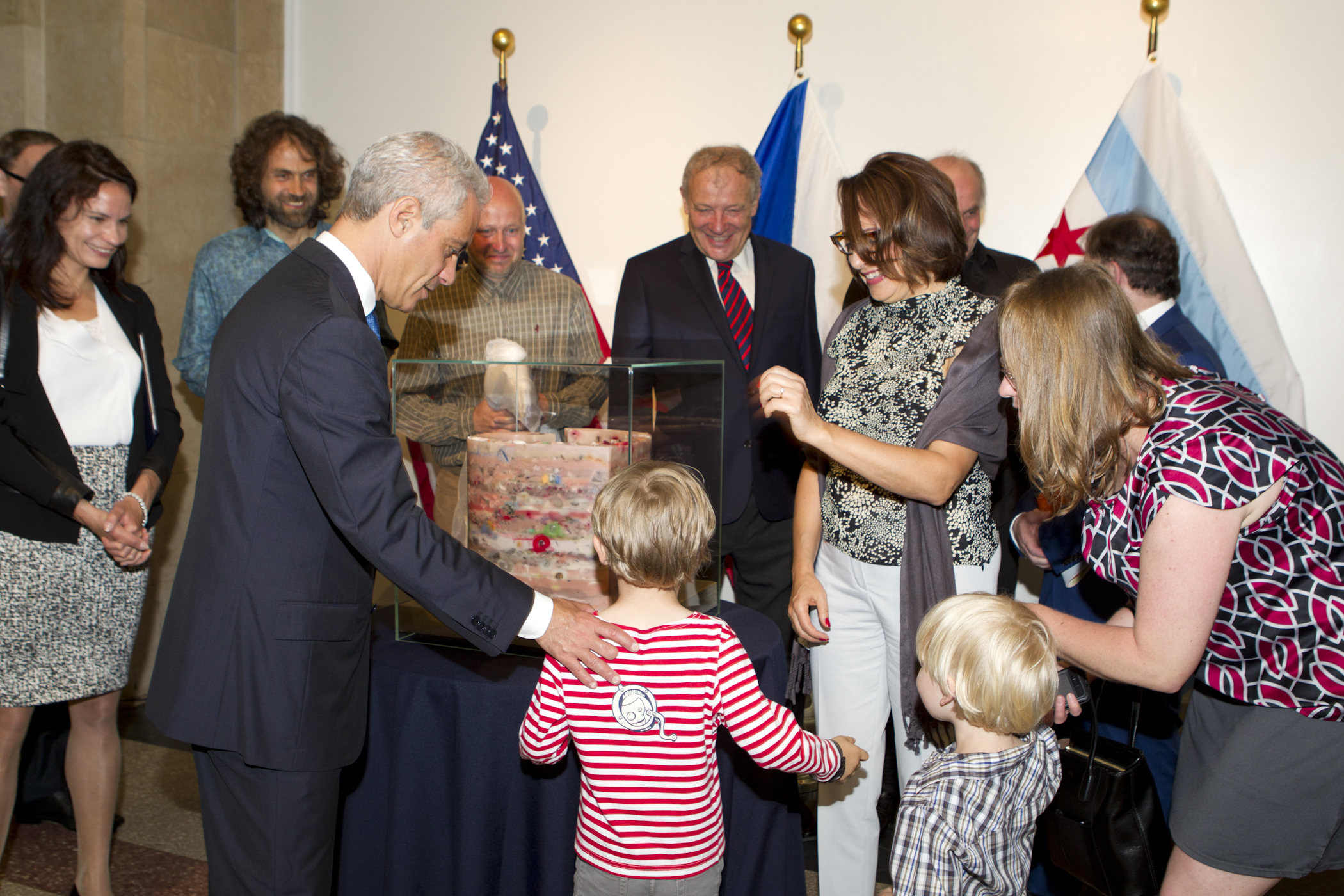 Mayor Emanuel today welcomed the Mayor of Prague, Adriana Krnáčová, and a Czech delegation to Chicago.